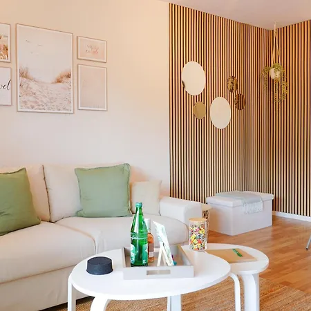 Modern & Gepflegt, Sued-terrasse, Parkplatz, Naehe Dus Lejlighed Kaarst