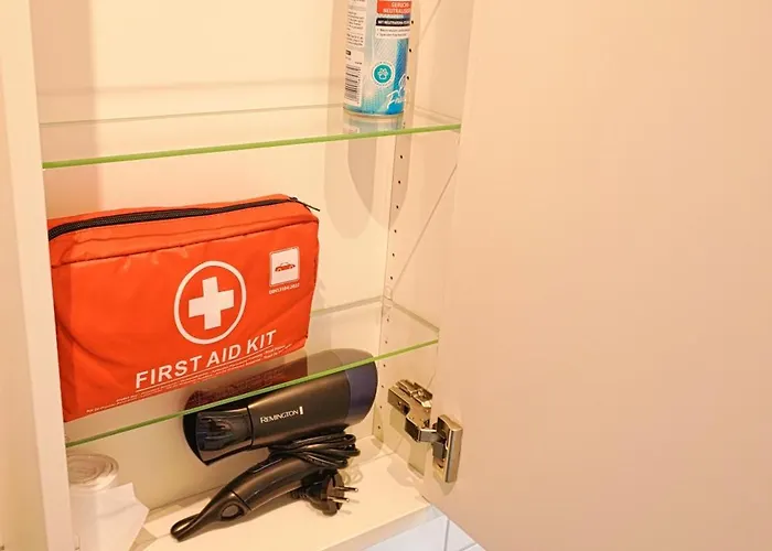 Modern & Gepflegt, Sued-terrasse, Parkplatz, Naehe Dus Lejlighed