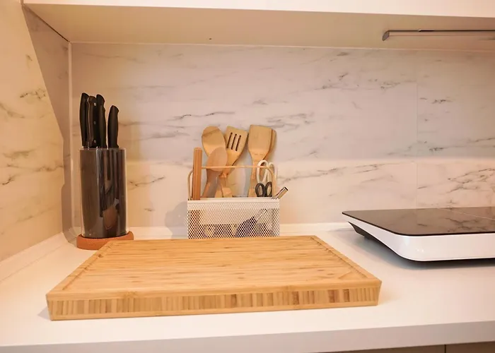 Modern & Gepflegt, Sued-terrasse, Parkplatz, Naehe Dus Kaarst