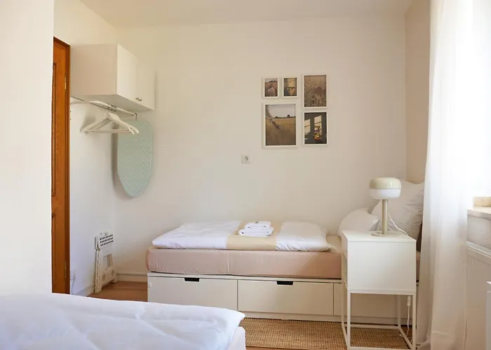 Lejlighed Modern & Gepflegt, Sued-terrasse, Parkplatz, Naehe Dus Kaarst