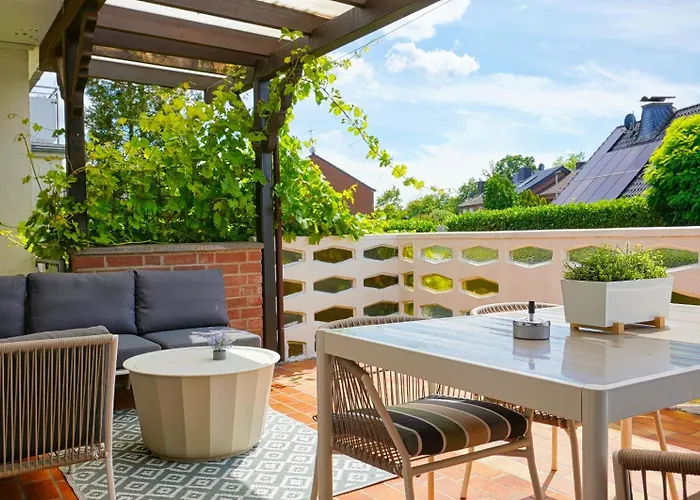 Modern & Gepflegt, Sued-terrasse, Parkplatz, Naehe Dus *